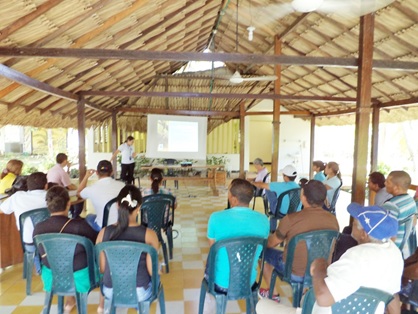 Plan de negocios para la extracción sostenible de la ostra de mangle (Crassostrea rhizophorae) en el Distrito de Manejo Integrado-DMI Cispatá.